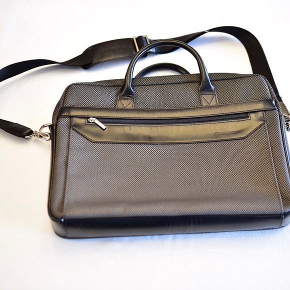 Samsonite Other - ✈️ Samsonite Satchel - 6 Zippered Compartments 🚇